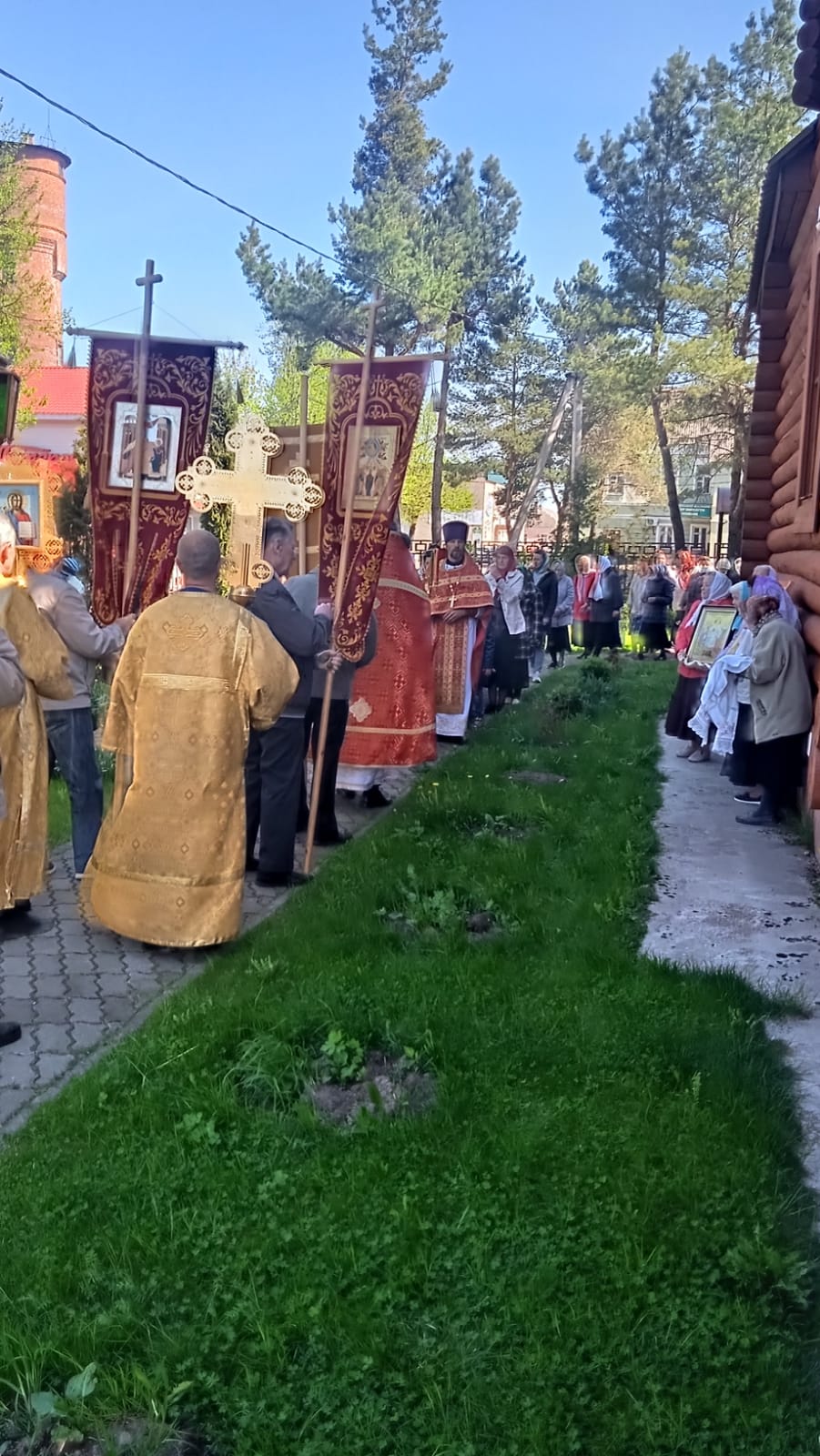 Престольный праздник в храме в честь святых Кирилла и Мефодия в Велиже |  25.05.2022 | Смоленск - БезФормата