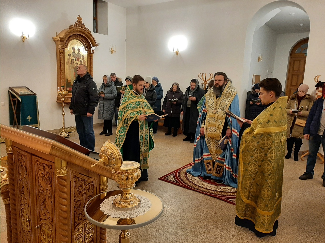 Архипастырь совершил акафист преподобному Сергию Радонежскому в Соловьиной  роще | 30.11.2022 | Смоленск - БезФормата