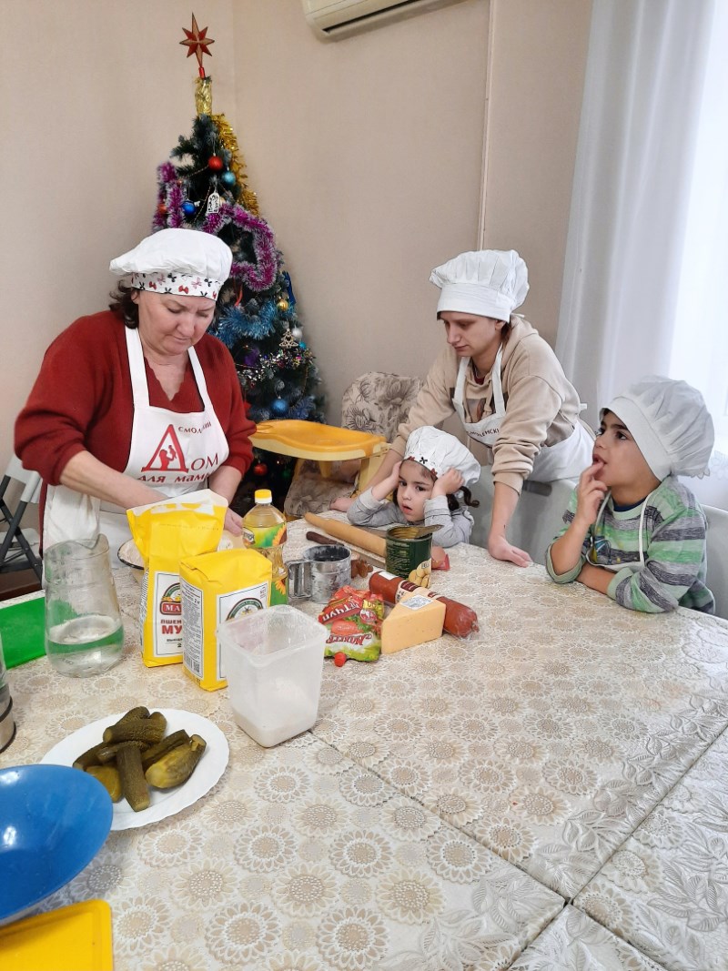 Подопечные Смоленского дома для мамы поделились впечатлениями от  кулинарного курса “Семейный обед” | 21.07.2023 | Смоленск - БезФормата